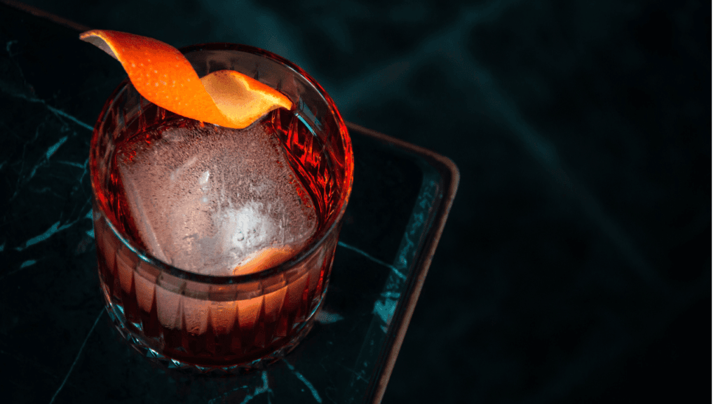 Advanced Mixology Techniques for the Modern Bartender