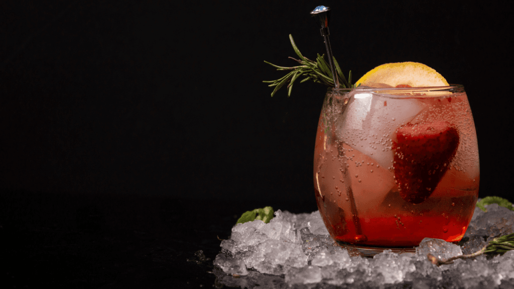 Iconic Bars and Mixologists Behind the New Wave of Cocktails