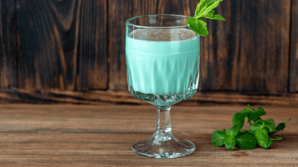 The History of the Grasshopper Cocktail