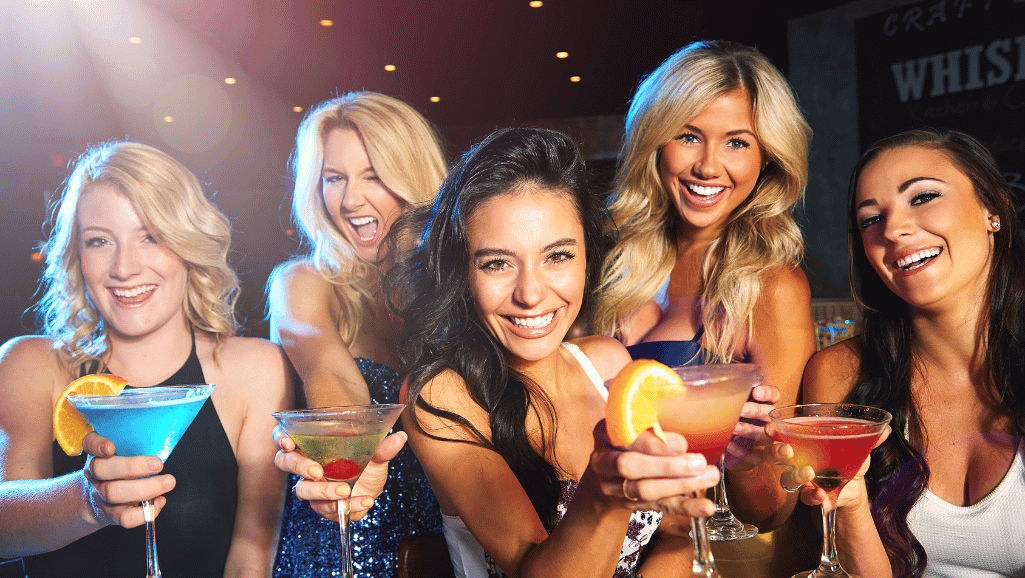 Elevate Your Evening with Best Alcoholic Drinks for Ladies 1 Best Alcoholic Drinks for Ladies