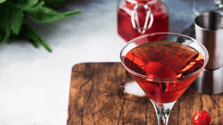 Classic American Cocktails Timeless Mixology Favorites 25 Classic American Cocktails