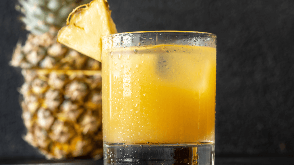 What Are Some Variations of the Malibu Pineapple Cocktail