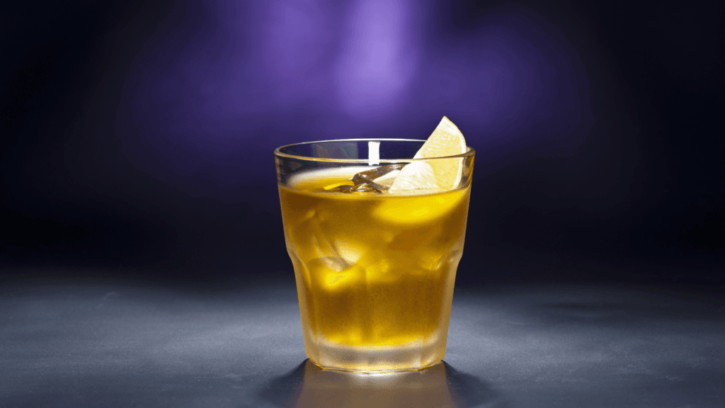 How to Make a Rusty Nail Cocktail?