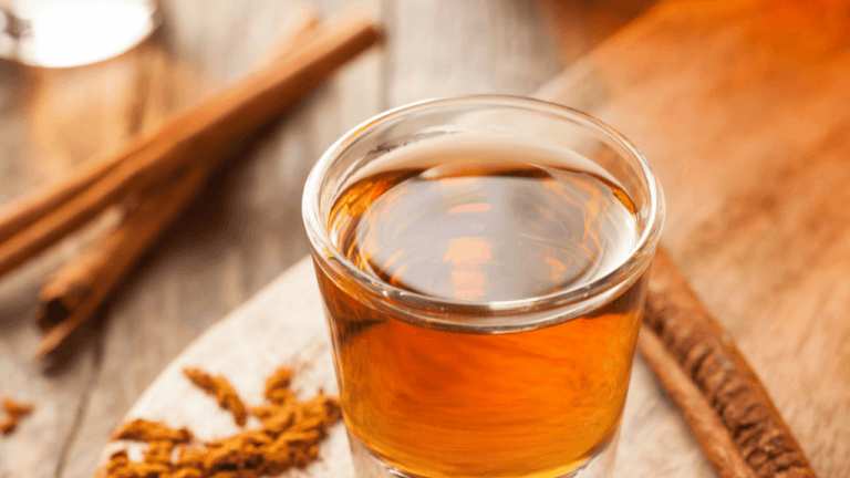 What to mix with cinnamon whiskey